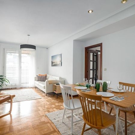 Apartamento Muy Comodo Con Parking San Sebastian Buitenkant foto