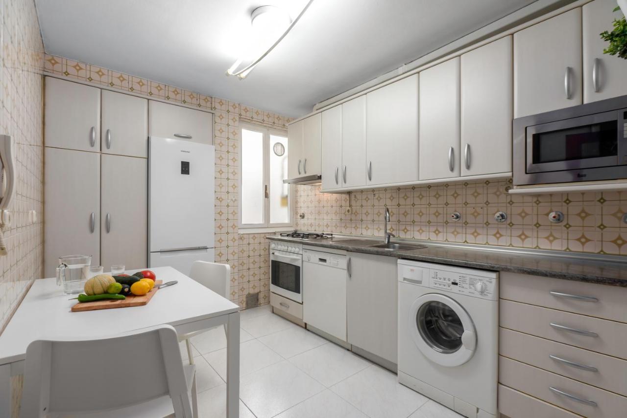 Apartamento Muy Comodo Con Parking San Sebastian Buitenkant foto